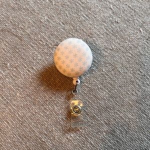 Badge reel